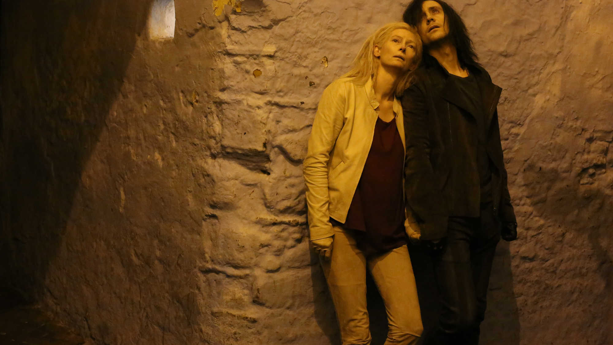 Only Lovers Left Alive (image 2)
