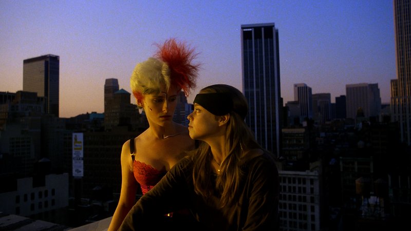 Liquid Sky (image 7)