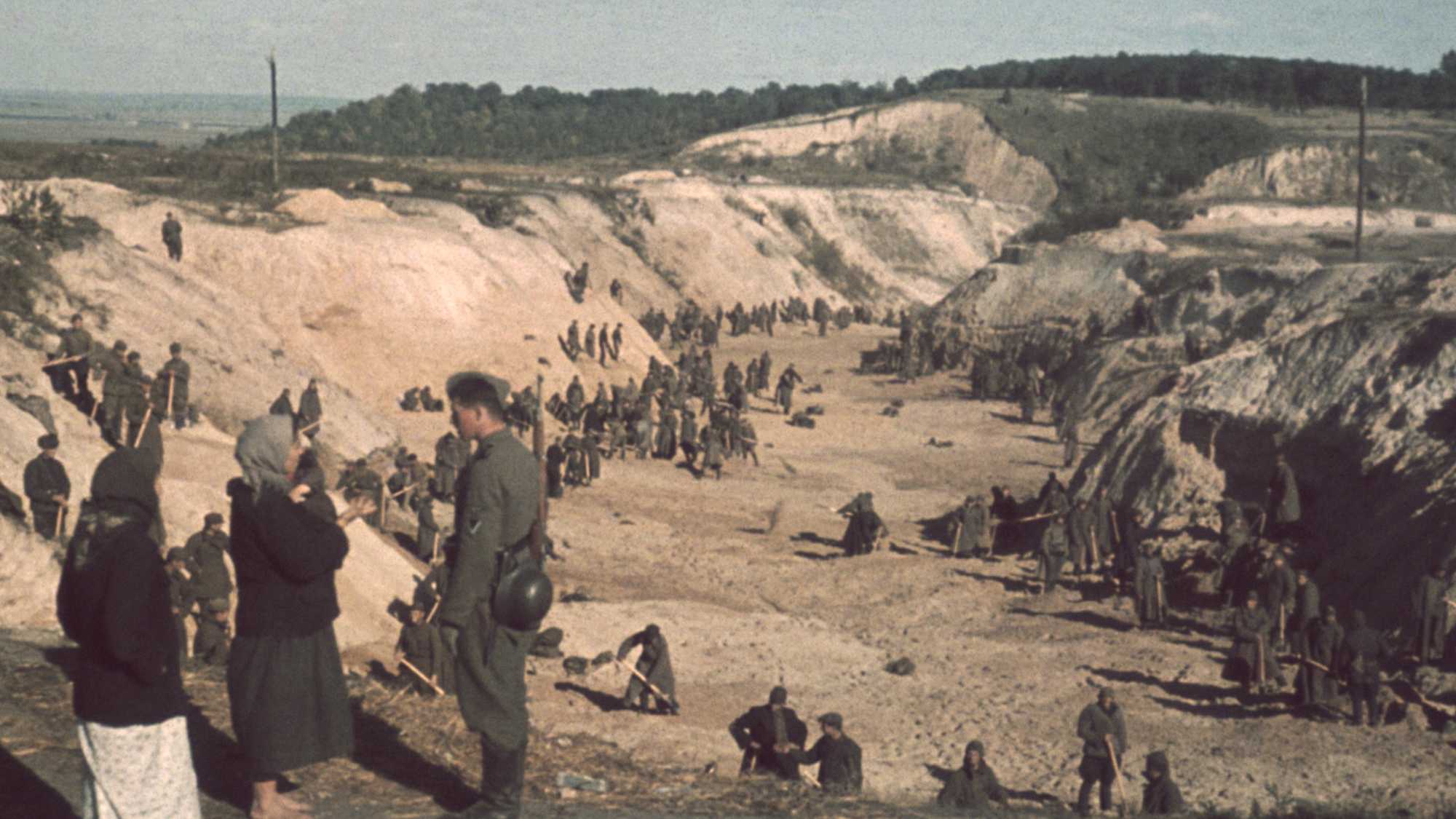 Babi Yar. Context (image 1)