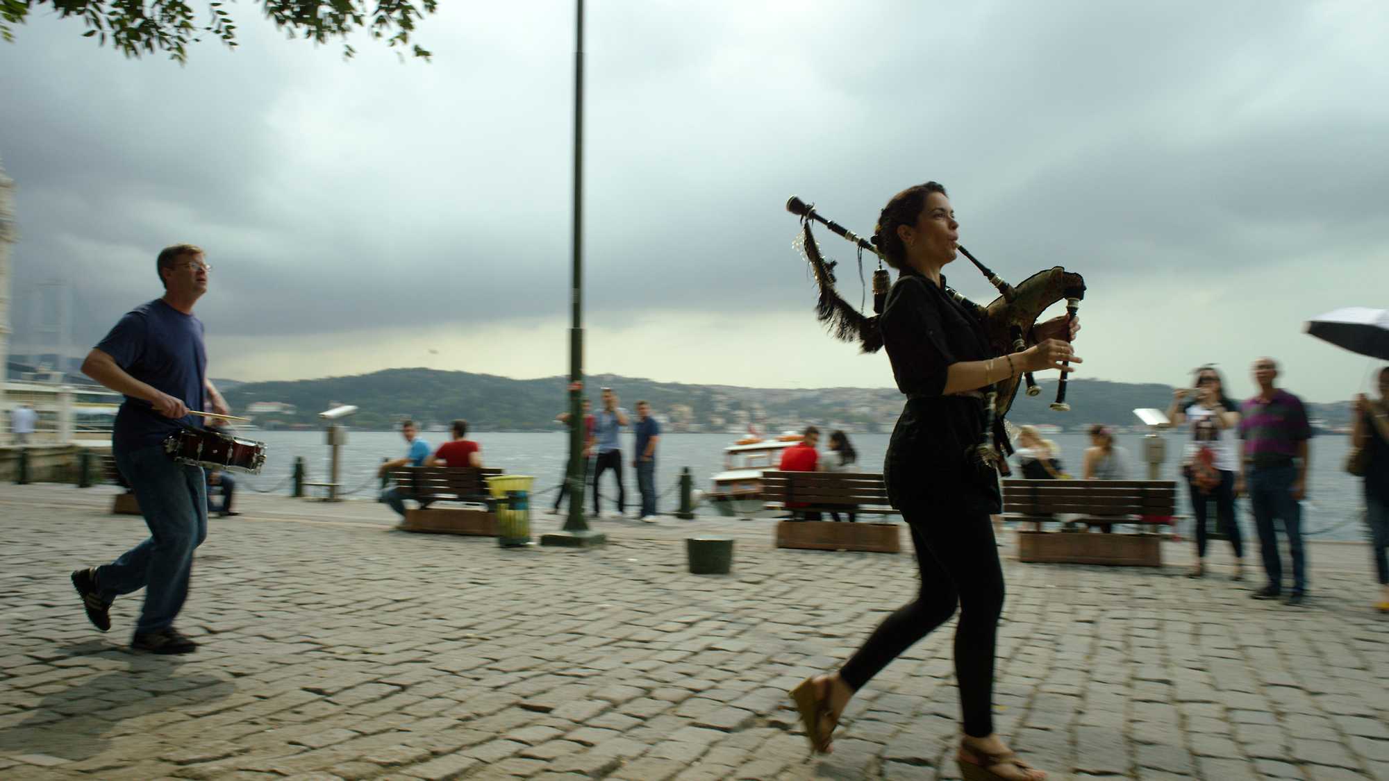 The Music of Strangers: Yo-Yo Ma and the Silk Road Ensemble (image 4)