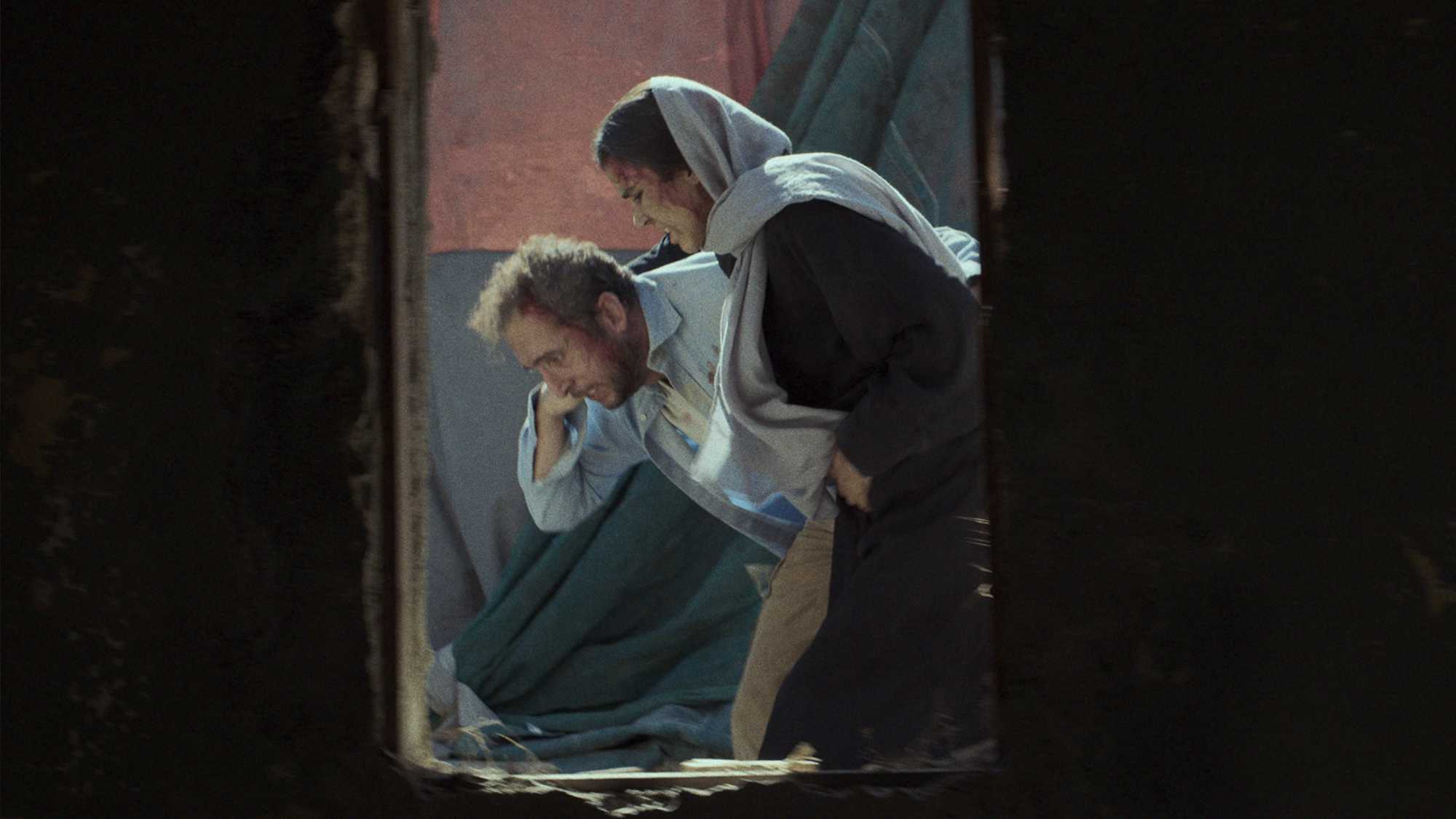 Chronicles from the Siege (image 4)