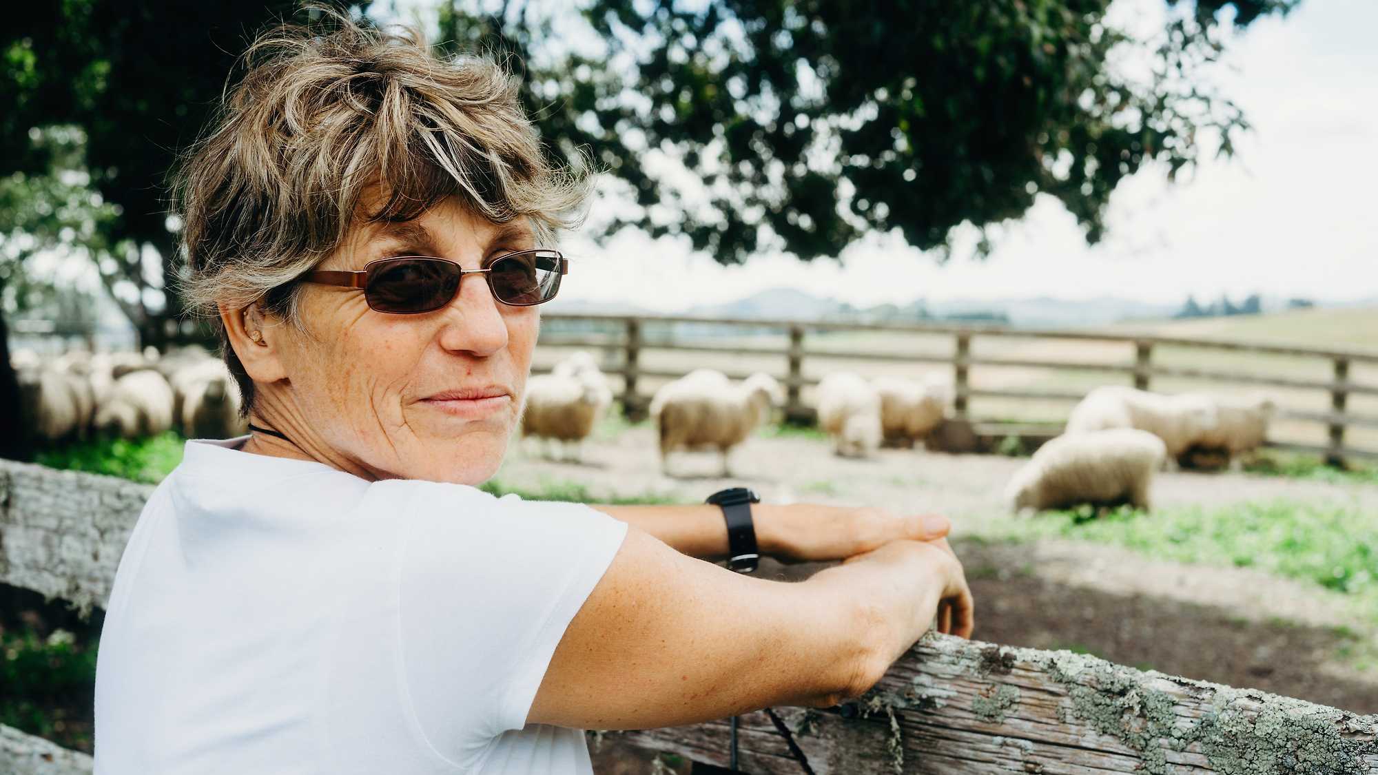 She Shears (image 3)