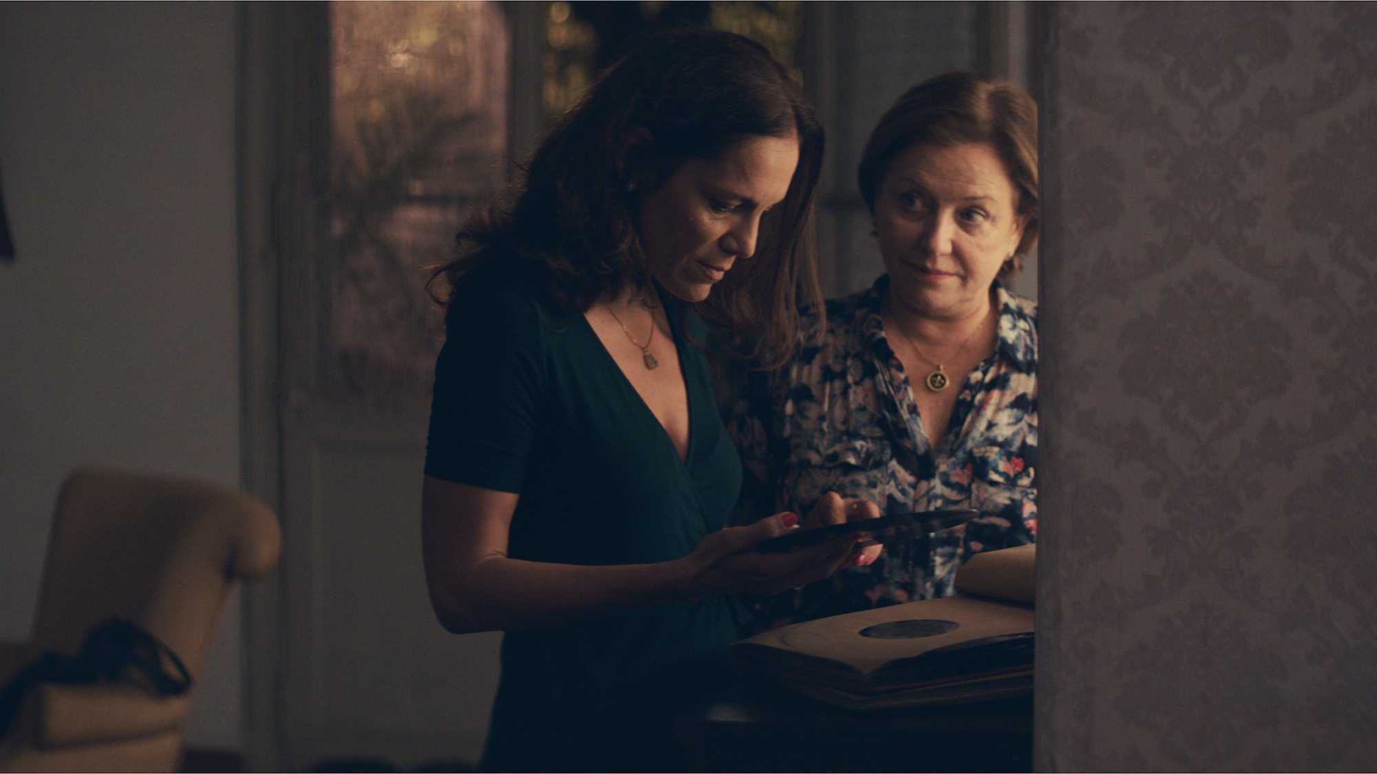 The Heiresses (image 6)
